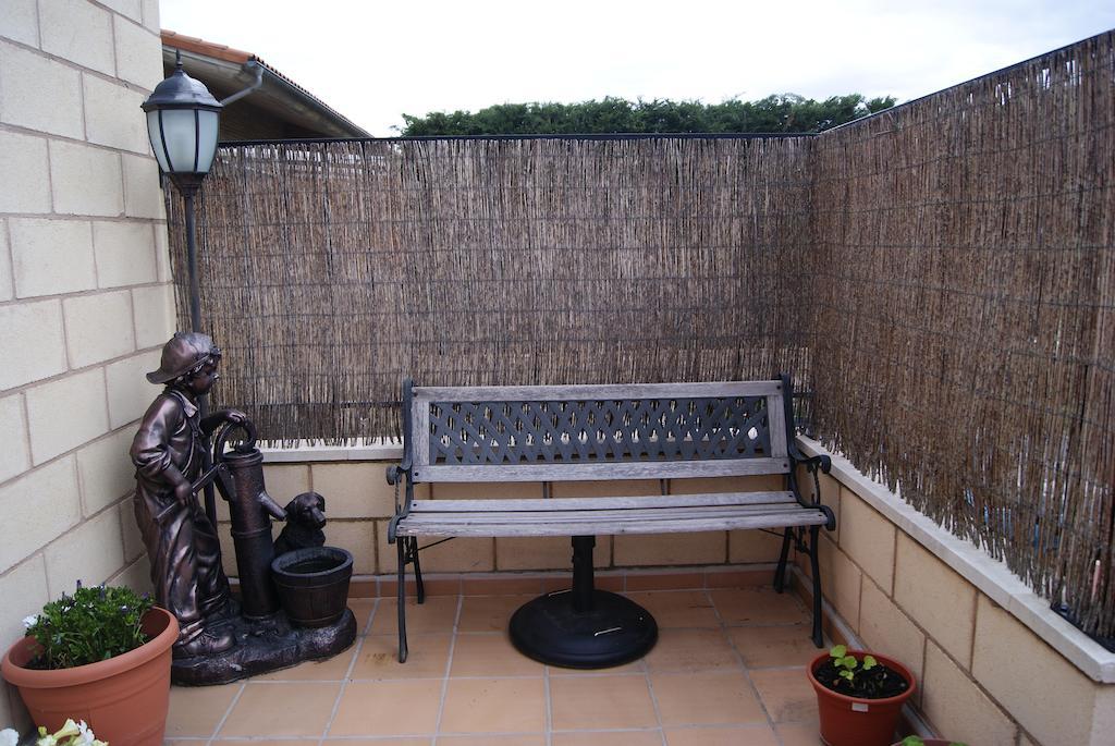 Hostal Penacardena Igea 外观 照片