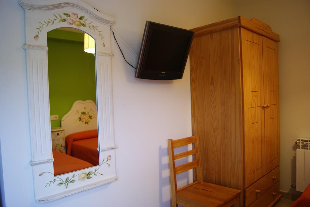 Hostal Penacardena Igea 外观 照片