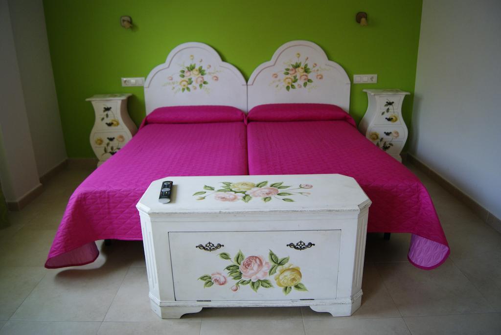 Hostal Penacardena Igea 外观 照片